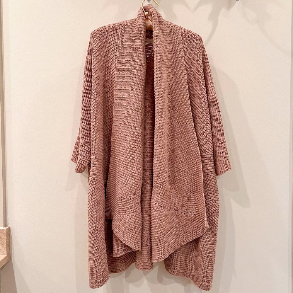 Sleeping on Snow- Anthropologie oversized cardigan sweater